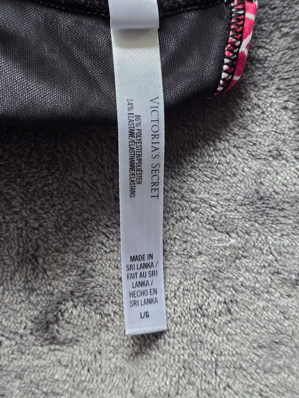 Victoria's Secret VSX Sports Bra Size Large - Picture 9 of 9